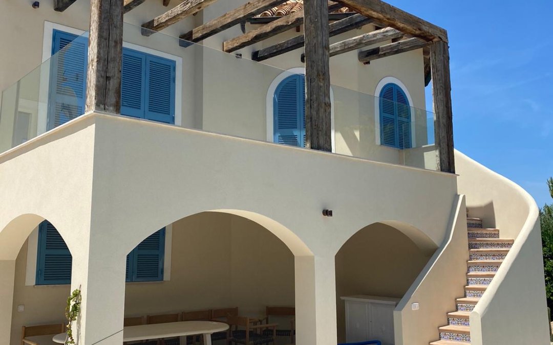 Revestimiento de fachada sistemas SATE en vivienda de Betlem – Palma de Mallorca