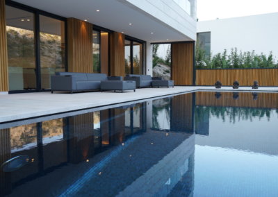 Divisiones interiores, techos y revestimientos exteriores en vivienda de Binicaubell 125 en Son Vida – Palma de Mallorca